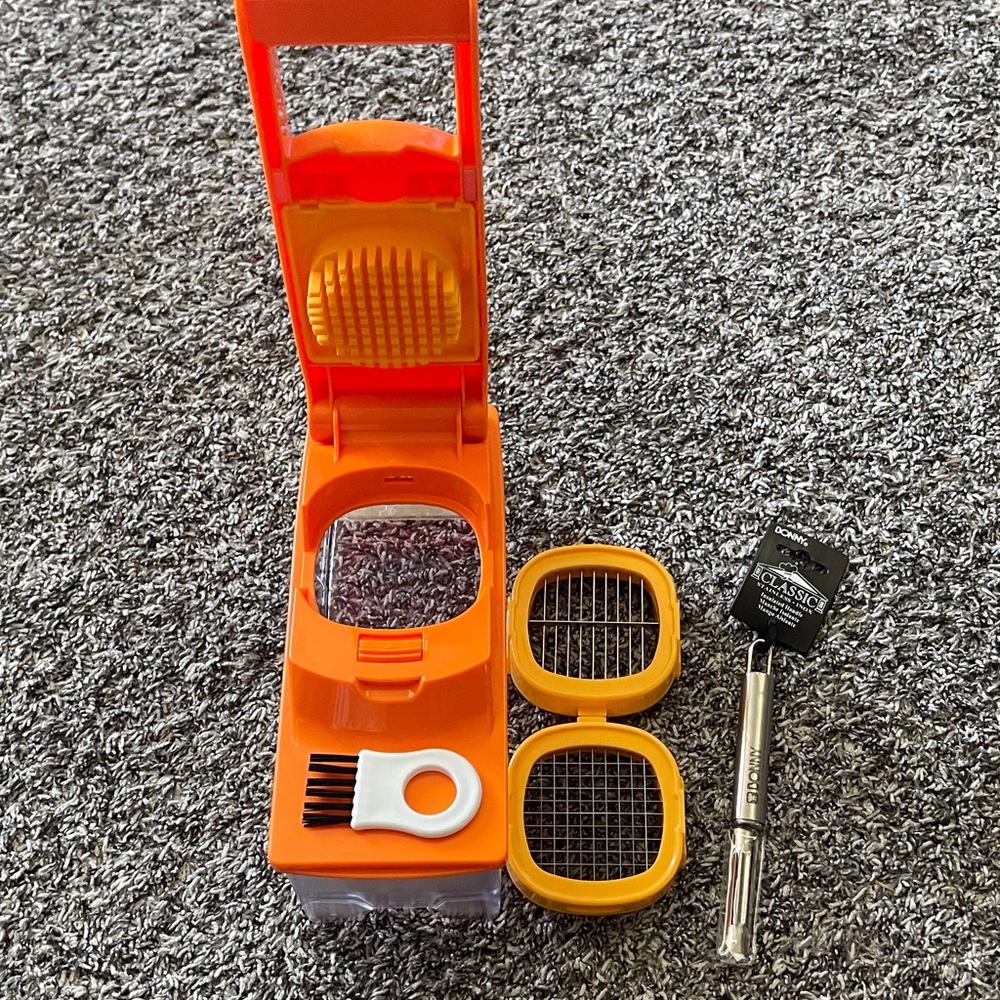 KITCHENMASTER MULTIPURPOSE Orange Vegetable Chopper with Accessories